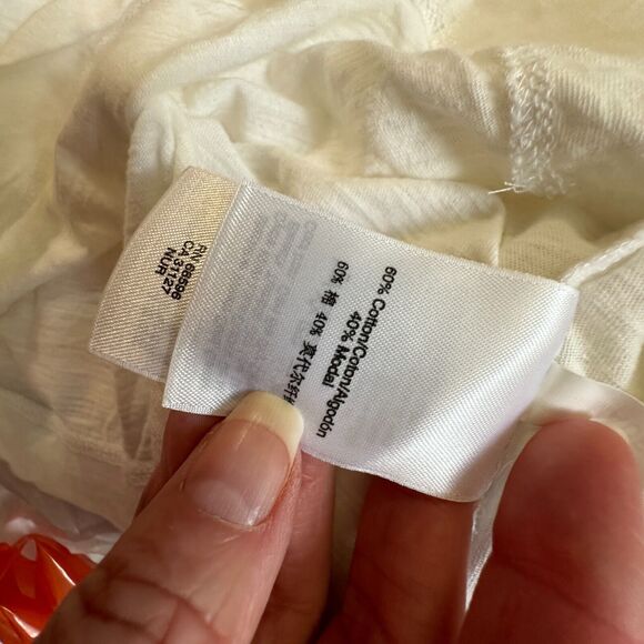 DKNY Ultra Soft Cream Short Sleeve Side Slit Round Neck Boxy Crop Top L - Picture 7 of 12